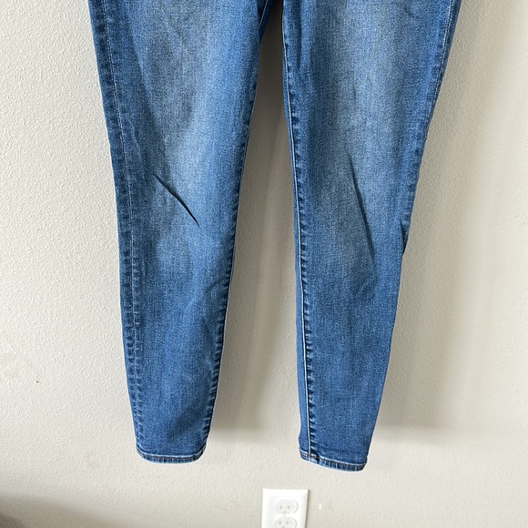 American Eagle Next Level Stretch Hi-Rise Jegging Skinny Jeans Size 8 - Picture 4 of 16